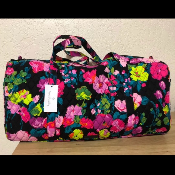 Vera Bradley Handbags - Vera Bradley Large Duffel bag